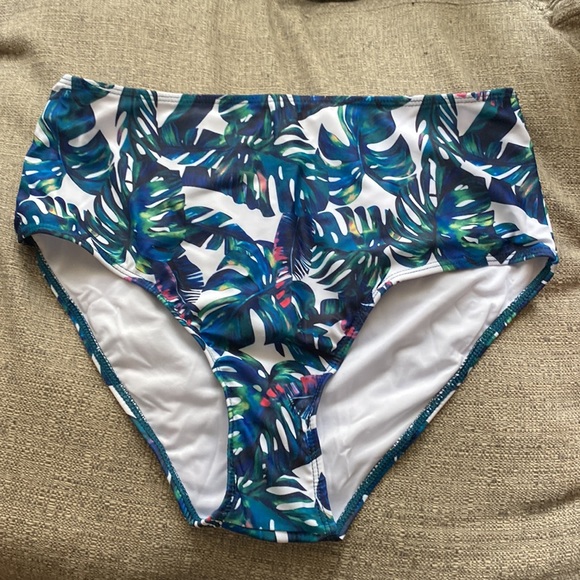 NWT Teal two piece tankini swimsuit high waisted bottoms. - Picture 9 of 9